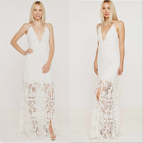WHITE LACE MAXI DRESS - Picture 1 of 3